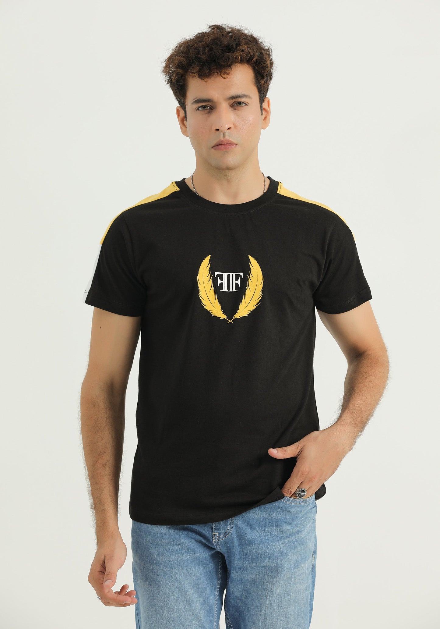 FASHION FABULUS DESGIN T-SHIRT